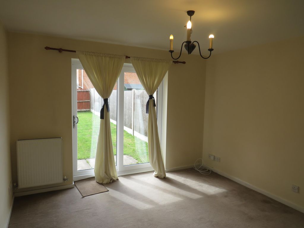 Property photo 2 of 8 Living Room