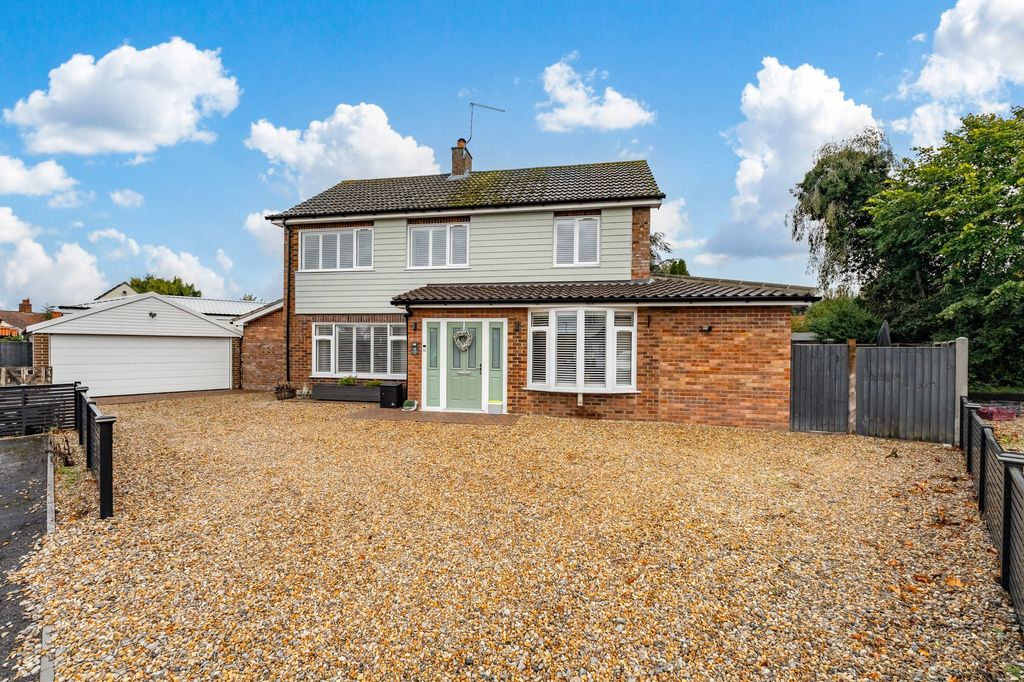 Property photo 1 of 26