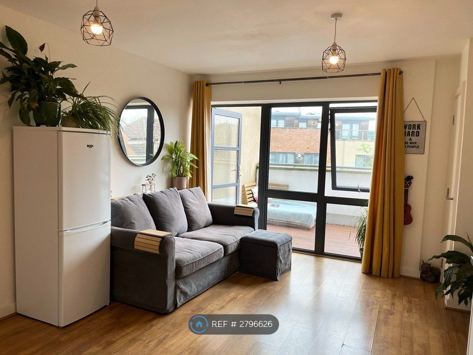 Property photo 2 of 13 Living Area