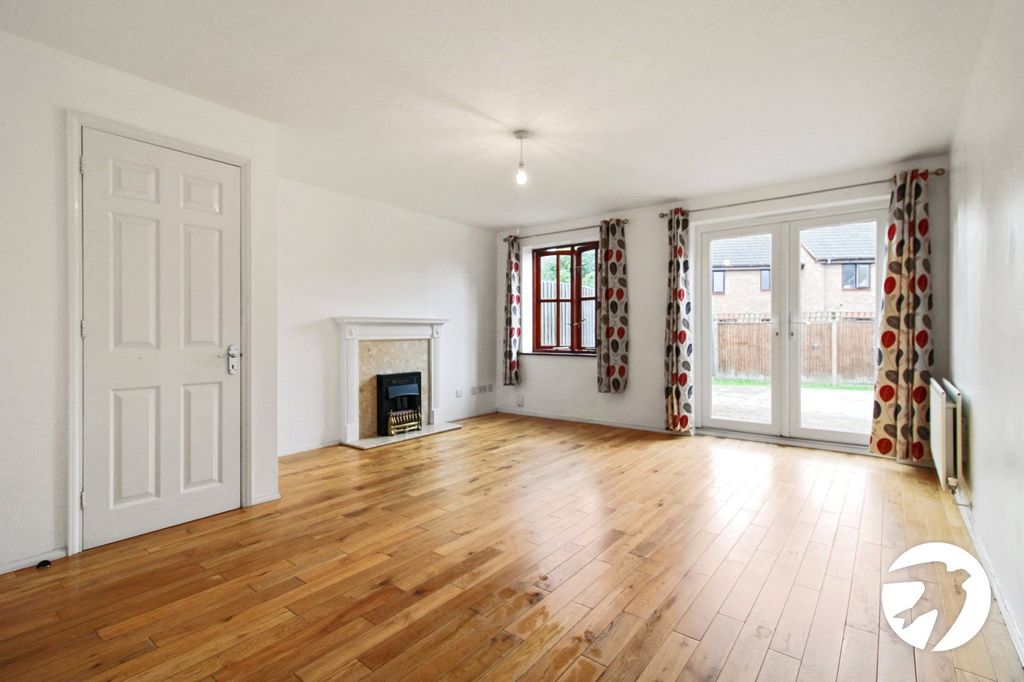 Property photo 2 of 14 Picture No. 04
