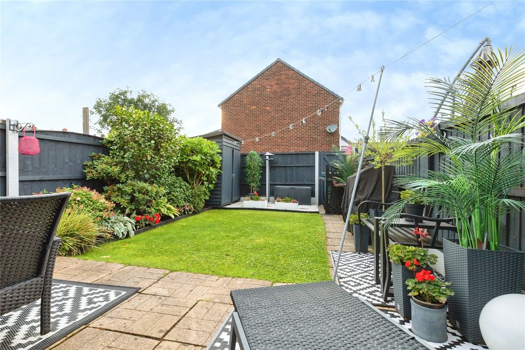 Property photo 2 of 18 Picture No. 22