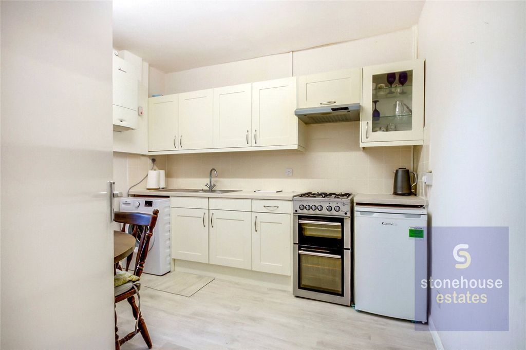 Property photo 2 of 16 Picture No. 07