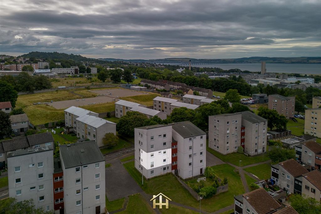 Property photo 2 of 17 35 Earn Cres Dundee Dd2 4Bs 060826 Edit (1 Of 1).J