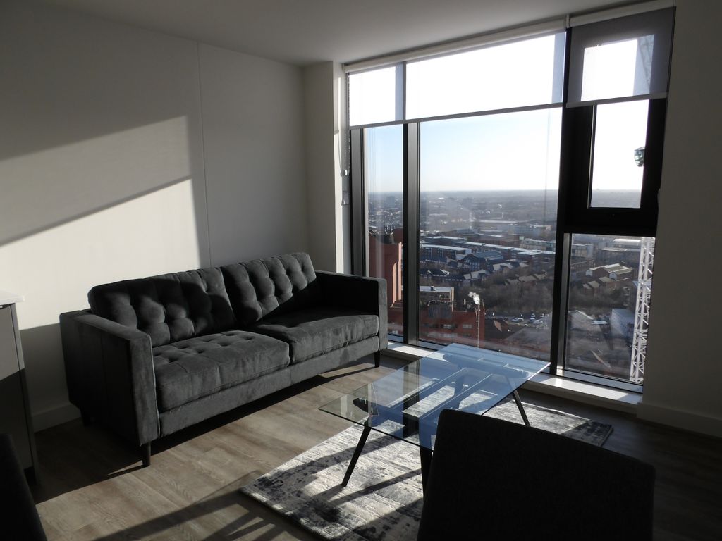 Property photo 1 of 7 Living Area