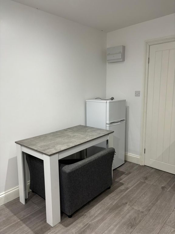 Property photo 3 of 6 13
