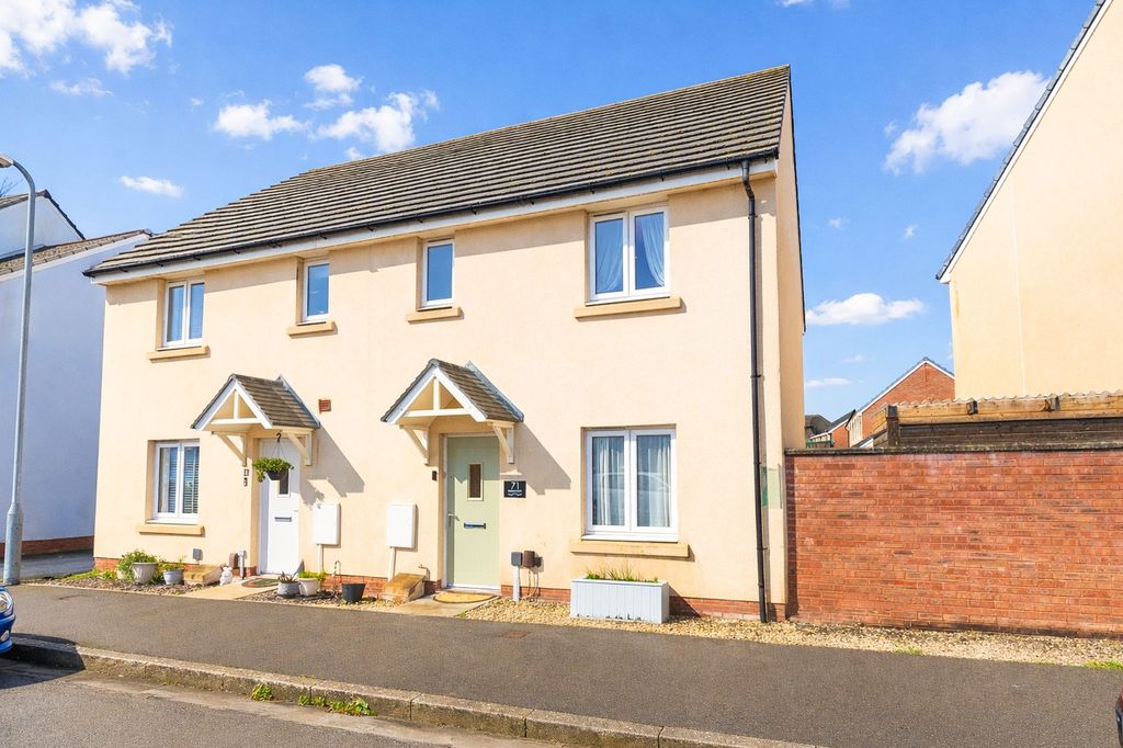 Property photo 1 of 24