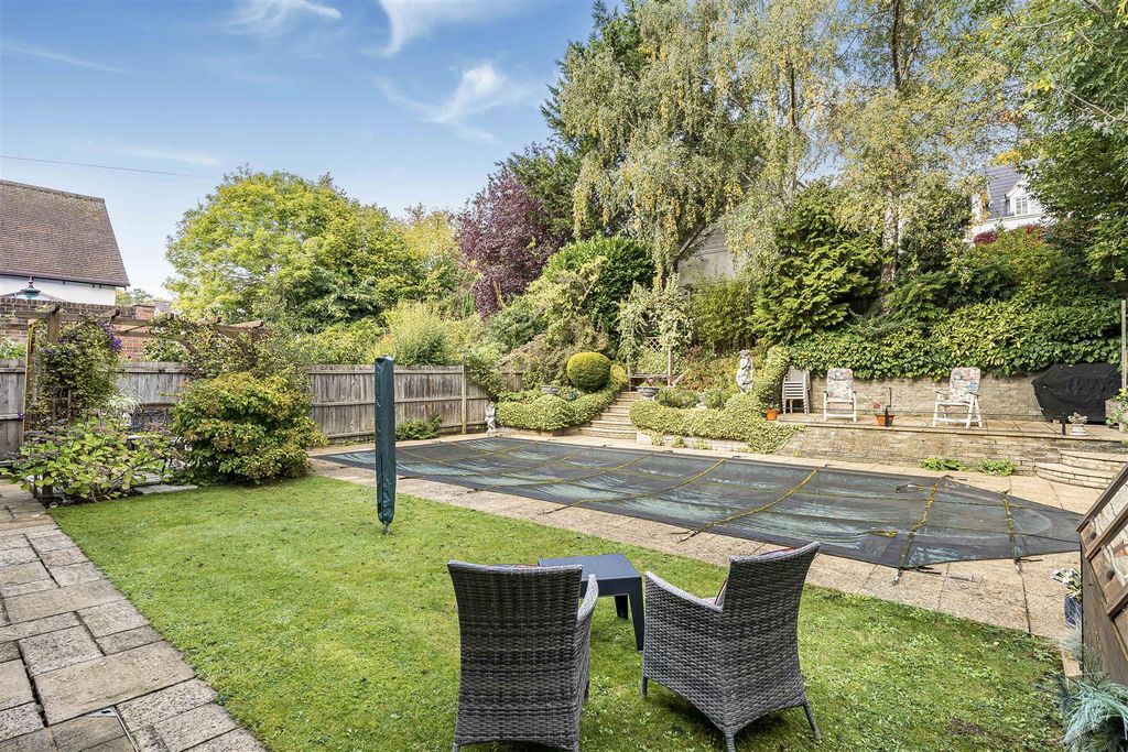 Property photo 2 of 28 23_64559.Jpg