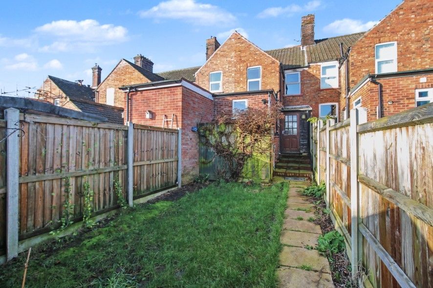 Property photo 2 of 10