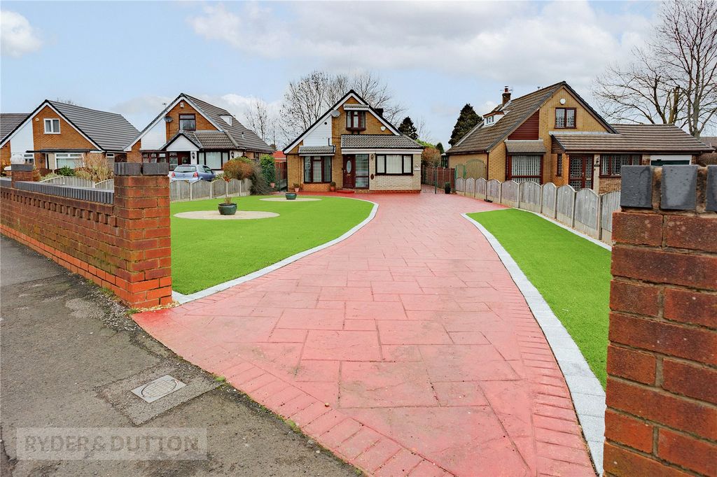 Property photo 1 of 28 Front External