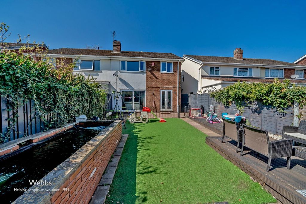 Property photo 3 of 21 Â© Webbs Estate Agents Â© (165 Of 147).Jpg