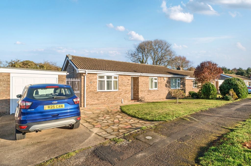 Property photo 1 of 21 1386414-23-692Ede7d0F325