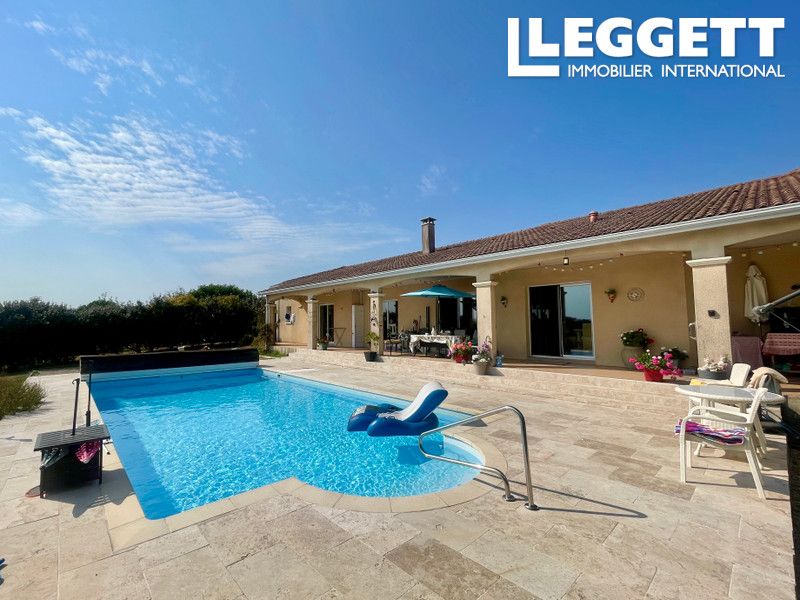 Property photo 3 of 10