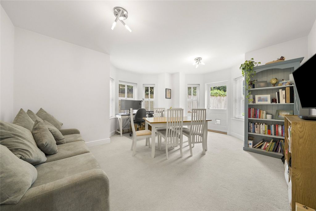Property photo 2 of 12 Reception Room