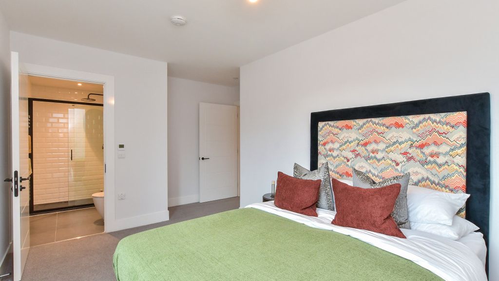 Property photo 3 of 10 Plot Image