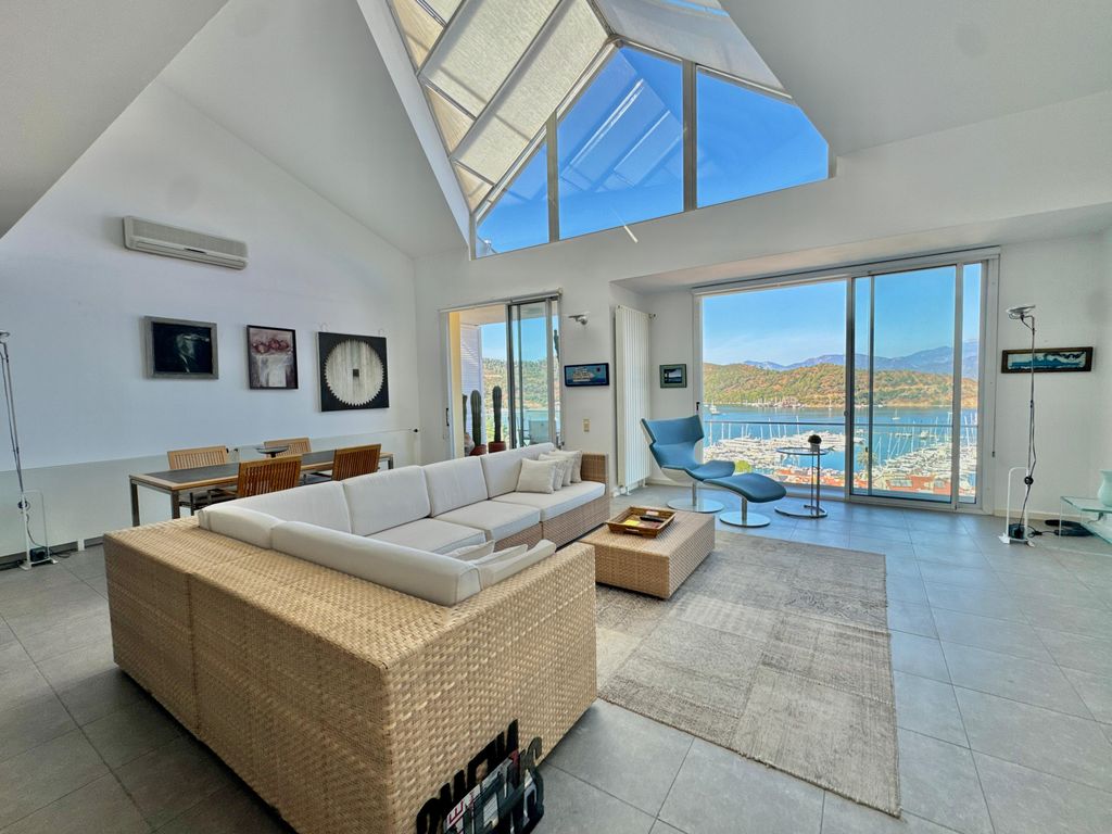 Property photo 2 of 25 Sea-View Property For Sale In Fethiye - Extensive Open-Plan Living Space