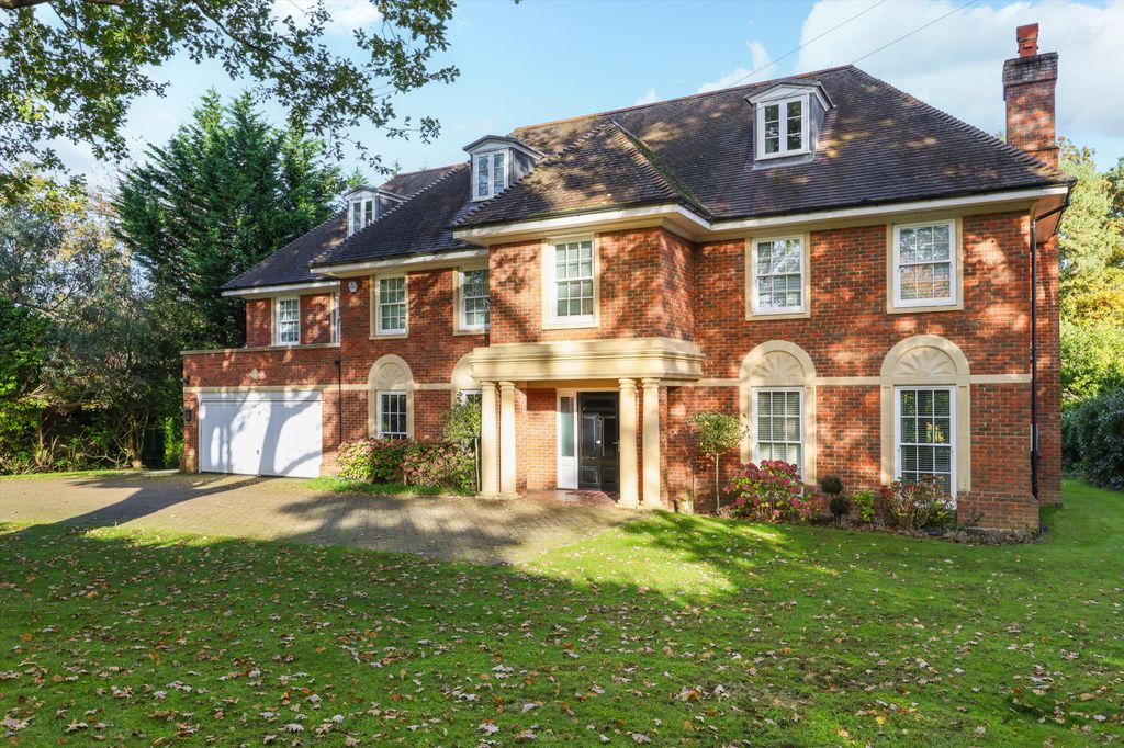 Property photo 1 of 17 Image