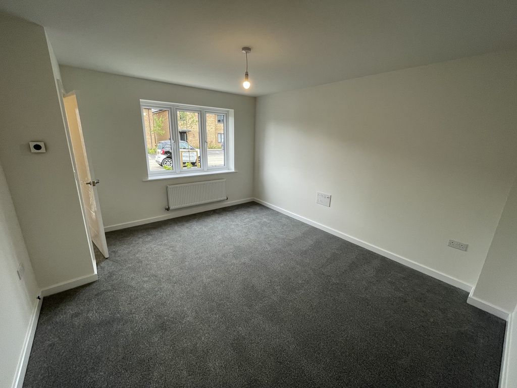 Property photo 2 of 10 Not Specified