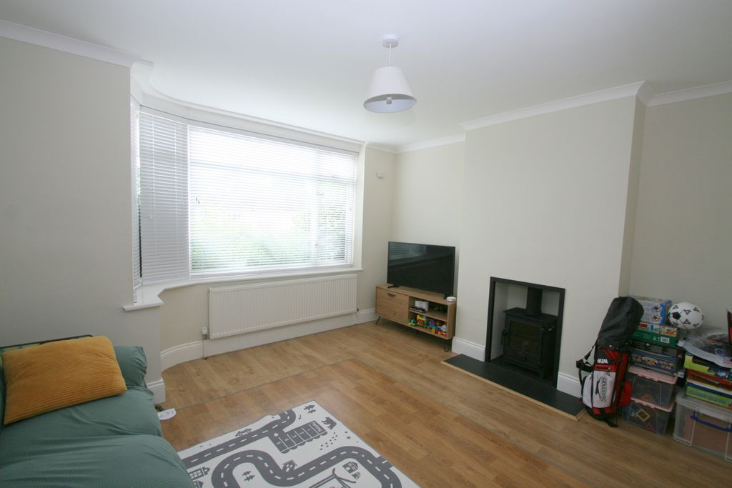 Property photo 3 of 29