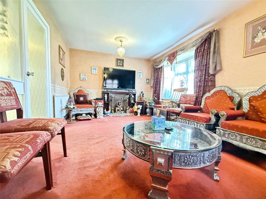 Property photo 3 of 14 Picture No. 17