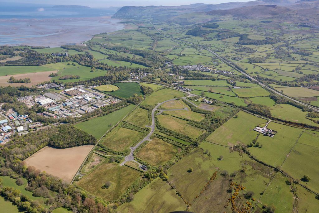 Property photo 3 of 6 Photo 3