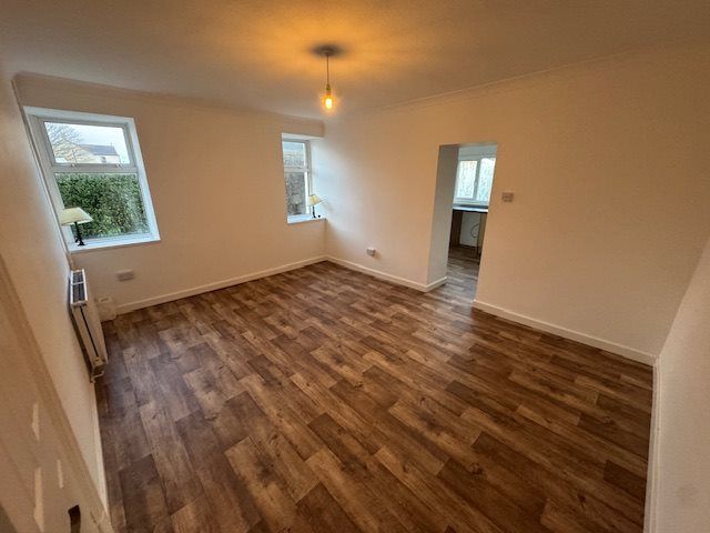 Property photo 3 of 10 Img_8994