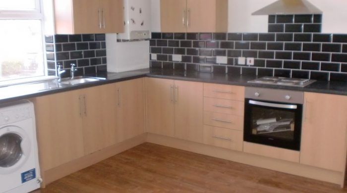 Property photo 1 of 15 Photo 5