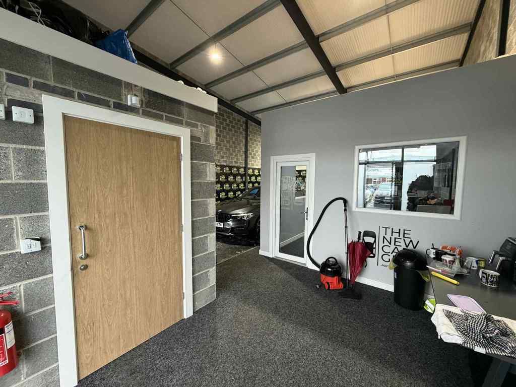 Property photo 3 of 4 Photo 2