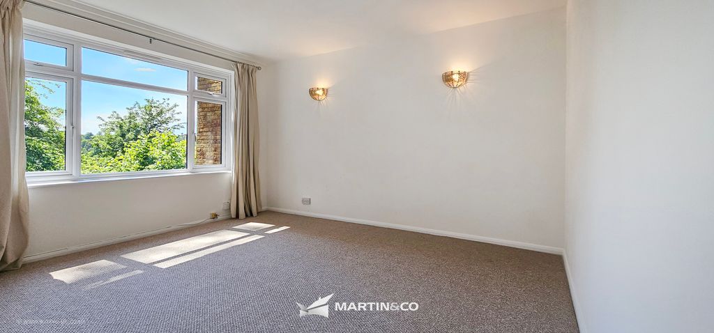 Property photo 2 of 9 Br01003 (4)
