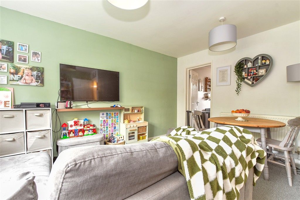 Property photo 1 of 10 Lounge/ Diner