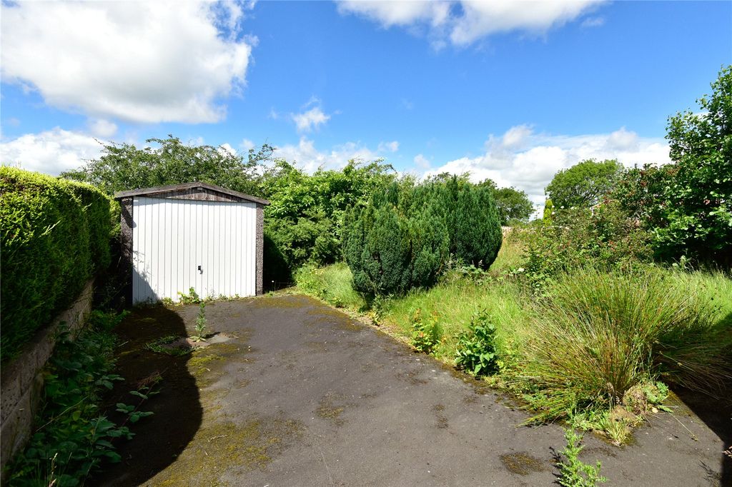 Property photo 2 of 17 Picture No. 02