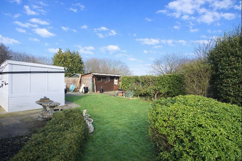 Property photo 3 of 18 4823476