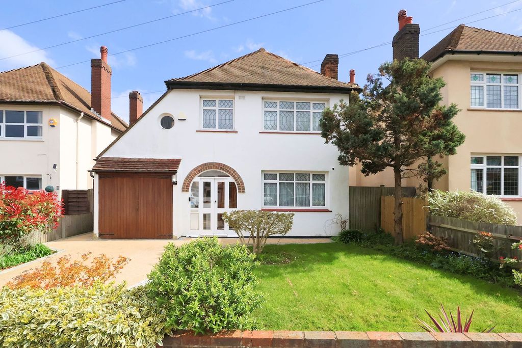 Property photo 1 of 15