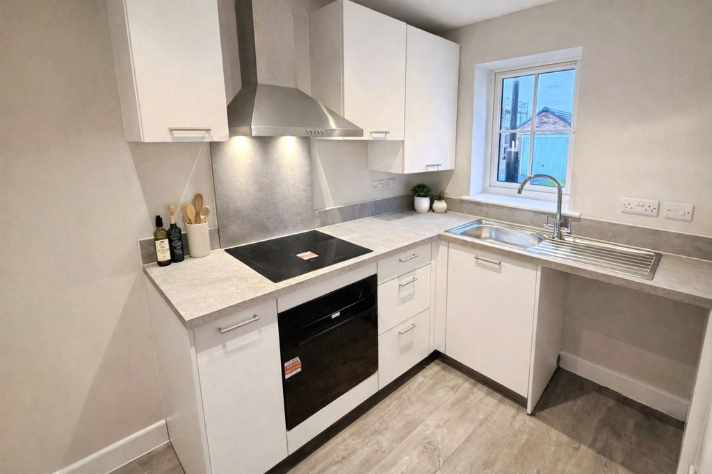 Property photo 2 of 10 Kitchen Cgi