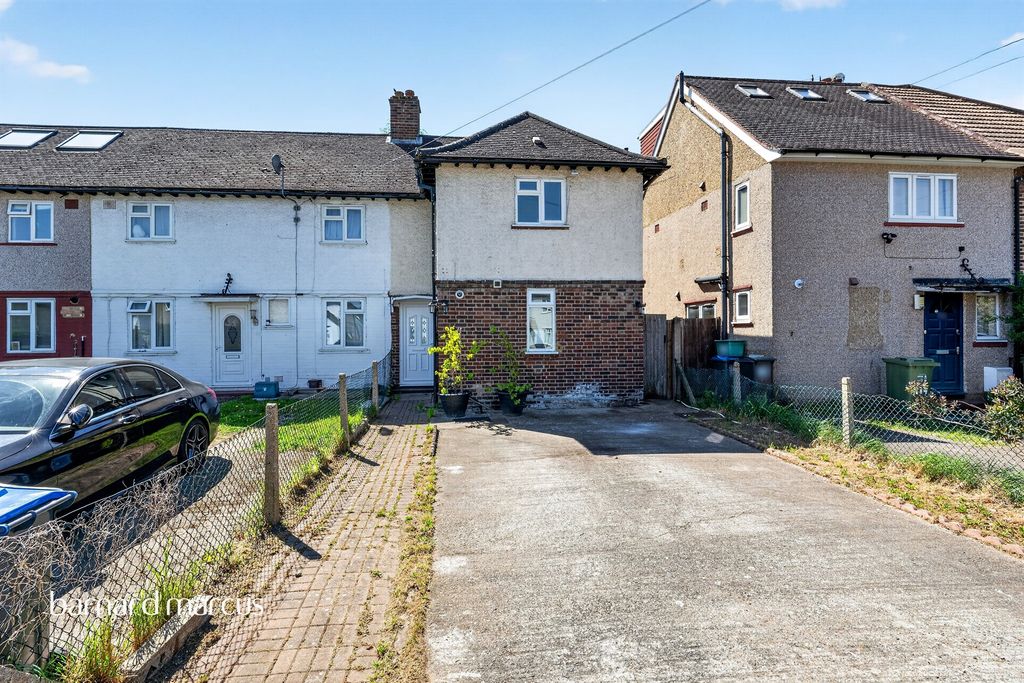 Property photo 1 of 11