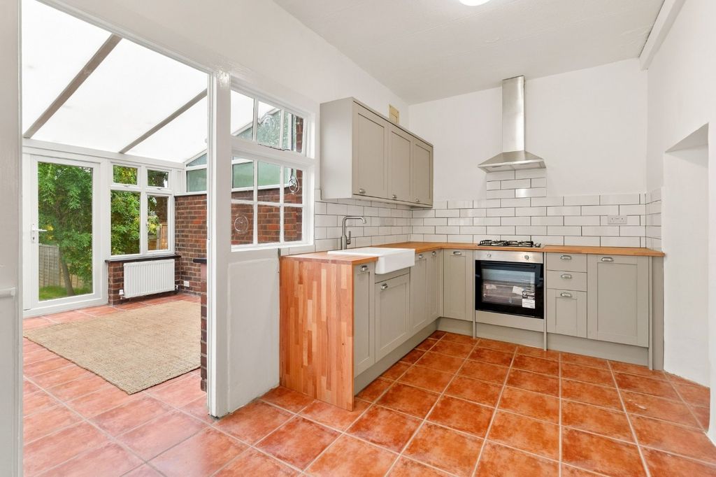 Property photo 3 of 19 Picture No. 25