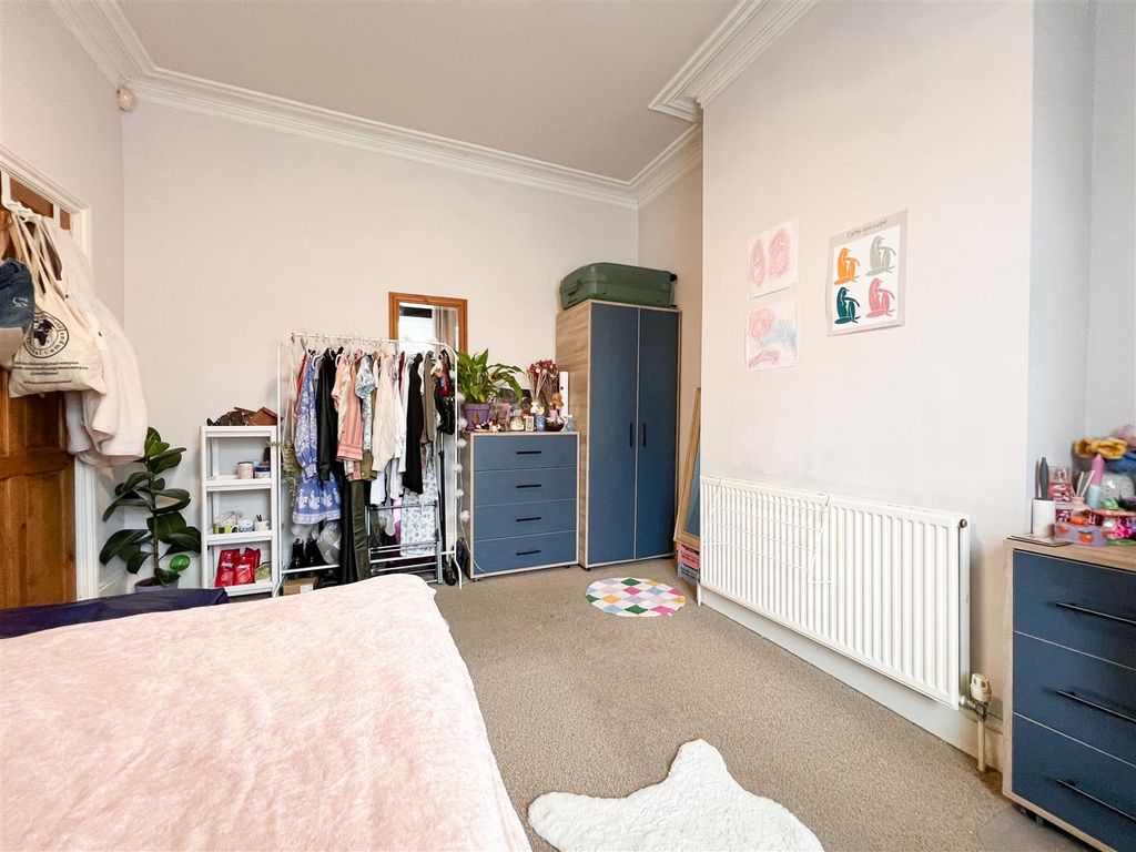 Property photo 3 of 11 Img_1585.Jpg