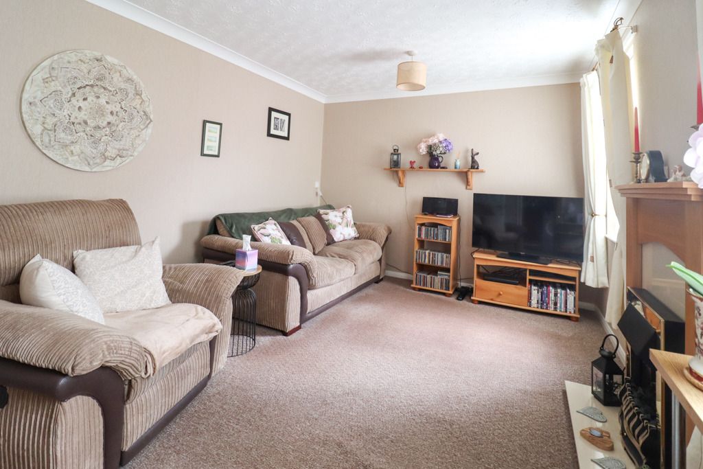 Property photo 3 of 11 4473066
