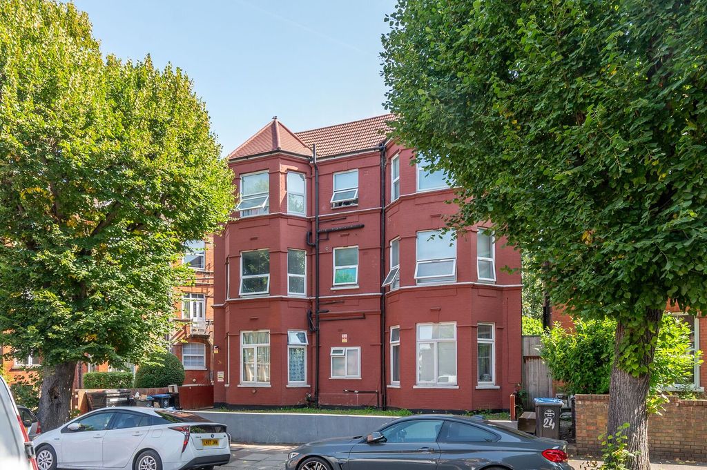 Property photo 1 of 6