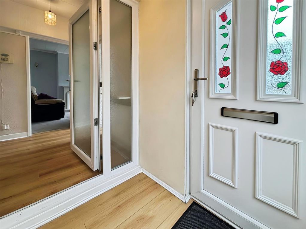 Property photo 2 of 28 Entrance Porch