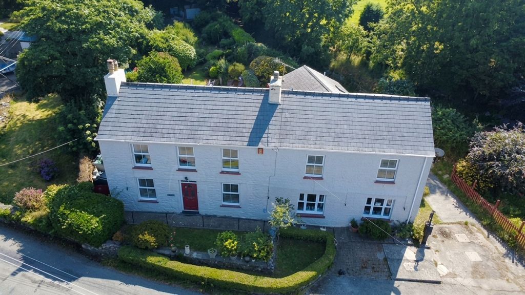 Property photo 1 of 65