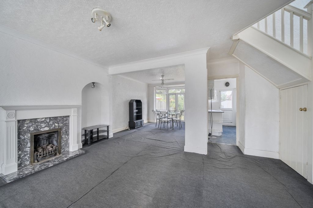 Property photo 3 of 19 1343301-5-68A74c4...