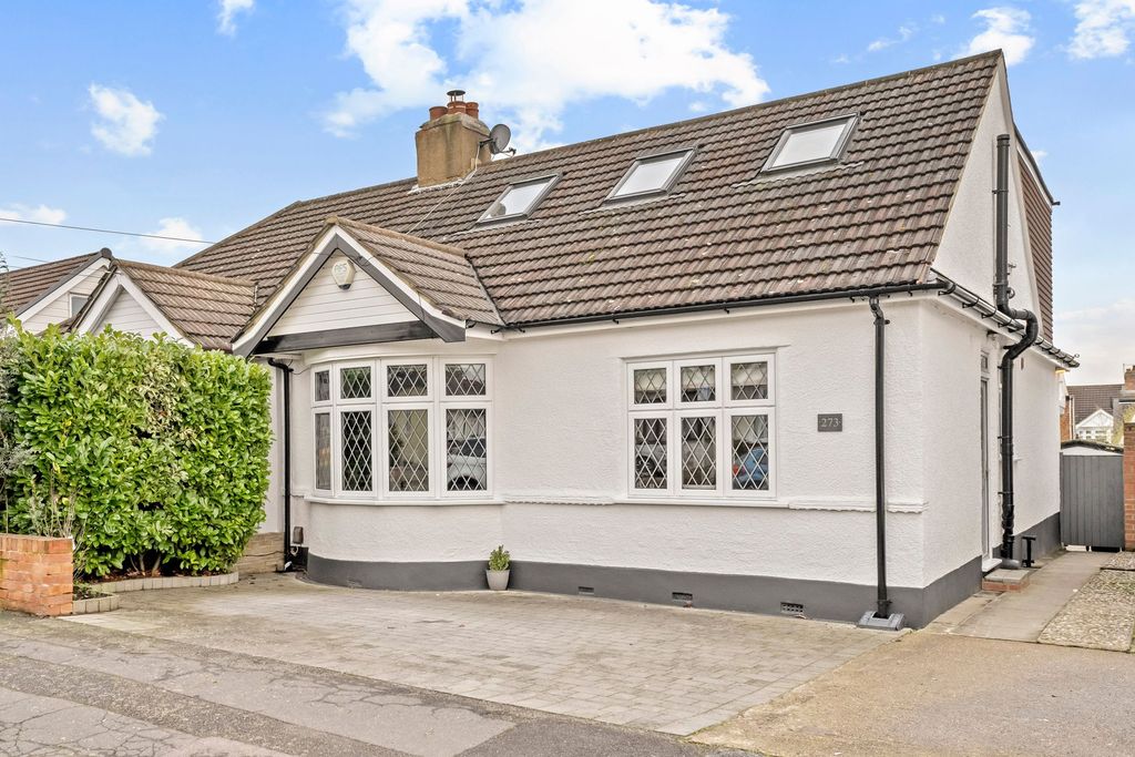 Property photo 1 of 37