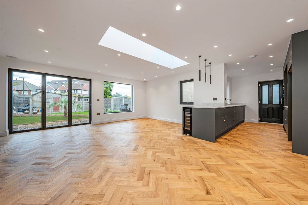 Property photo 2 of 23 Picture No. 2