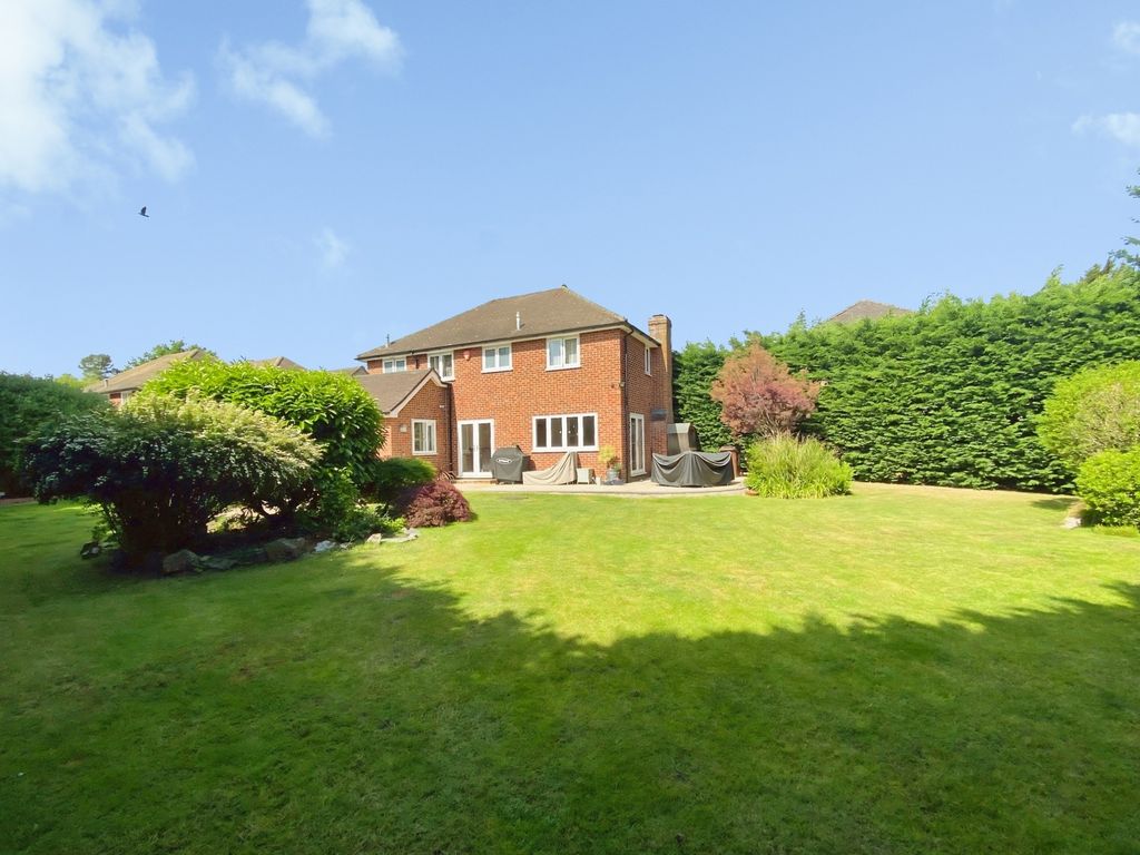 Property photo 3 of 27 Pbox-Img.Jpg