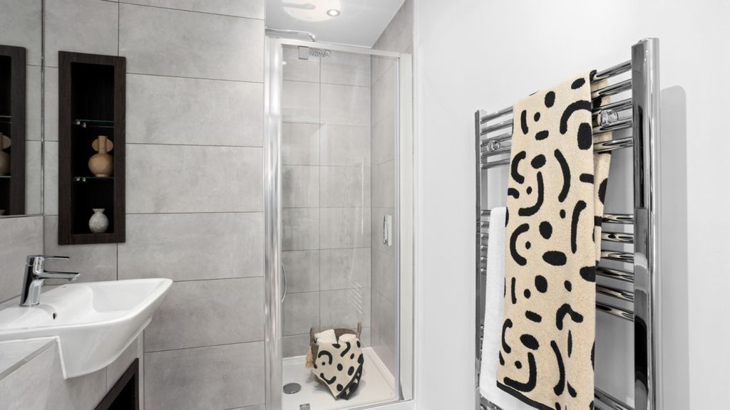 Property photo 3 of 16 Plot Image