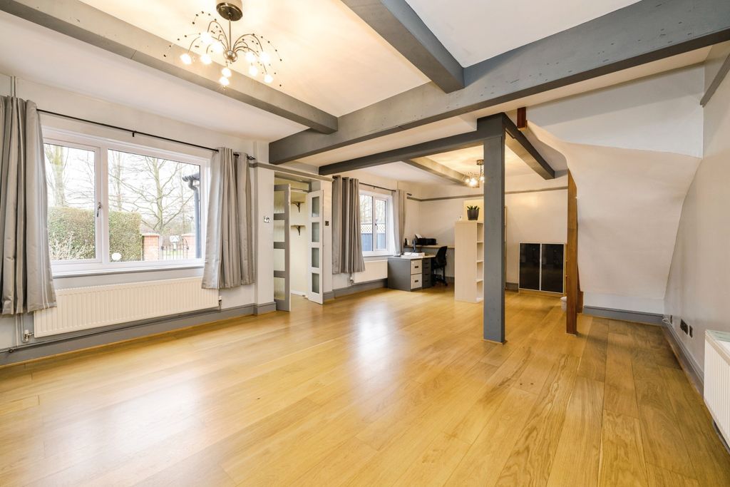 Additional image 4 of 4 bed semi-detached house for saleNewmarket Road, Teversham, Cambridge CB1