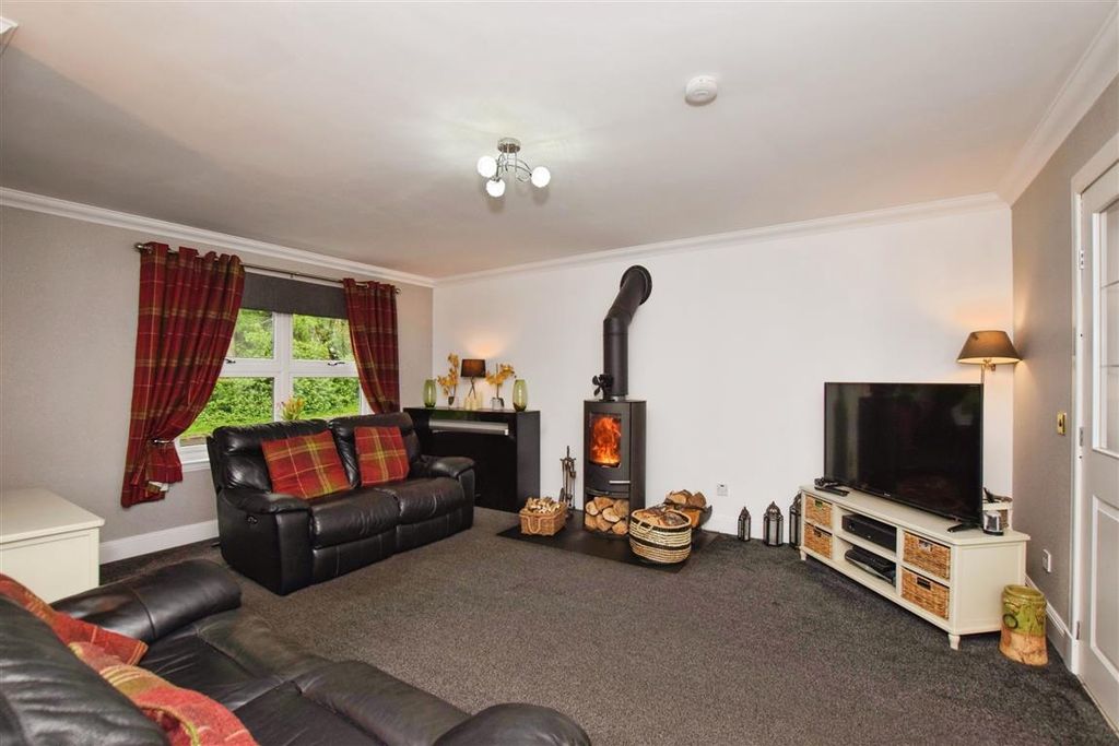 Property photo 3 of 22