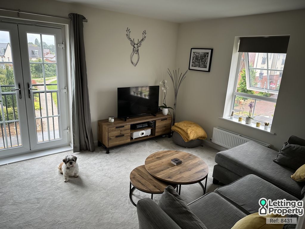 Property photo 2 of 13