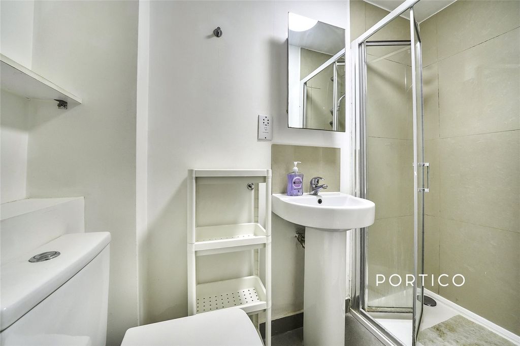 Property photo 3 of 10 Picture No. 01