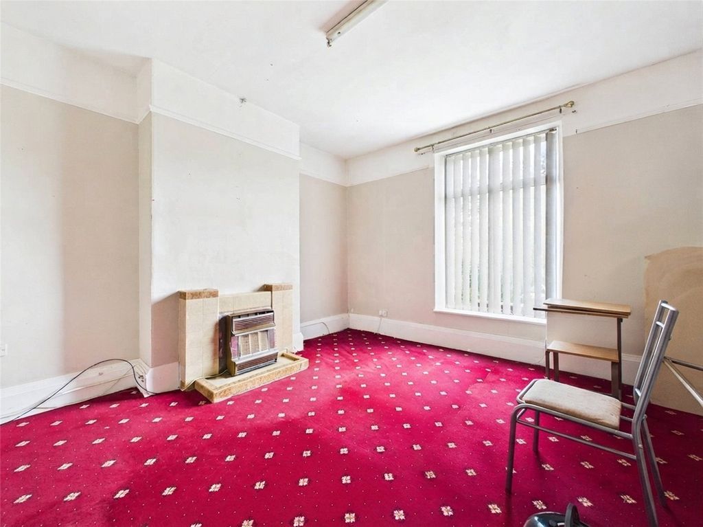 Property photo 3 of 20 Picture No. 20